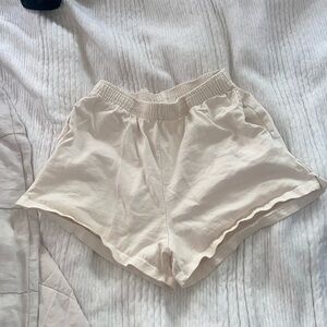 Los Angeles apparel cream shorts